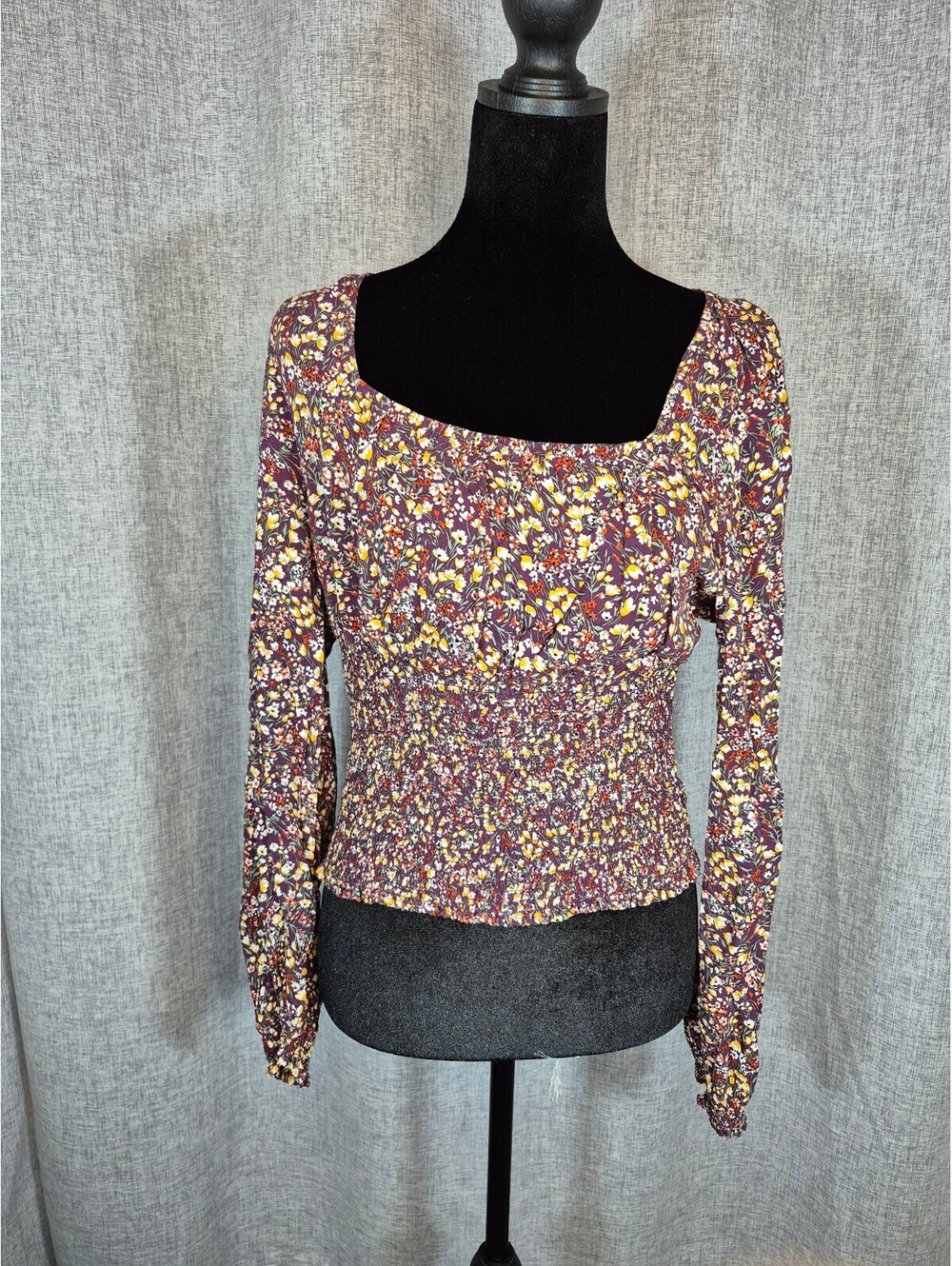 Just Polly New York Floral Smocked Crop Top XL Square Neck Long Sleeve Rayon